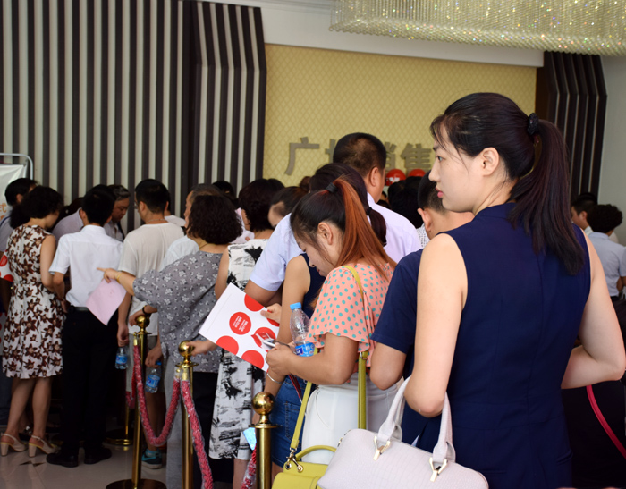 喜報！捷報！一經(jīng)推出即成隴南商業(yè)傳奇！