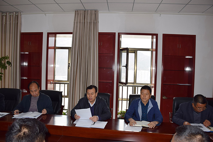 市龍江公司召開全體員工大會，專題傳達(dá)學(xué)習(xí)上級會議精神