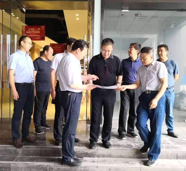 隴南市委常委、組織部部長(zhǎng)楊郃調(diào)研指導(dǎo)市龍江城鄉(xiāng)發(fā)展集團(tuán)公司黨建工作