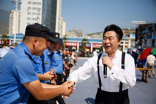 2019武都花椒產(chǎn)銷(xiāo)對(duì)接（電商）洽談會(huì)在階州廣場(chǎng)隆重開(kāi)幕~